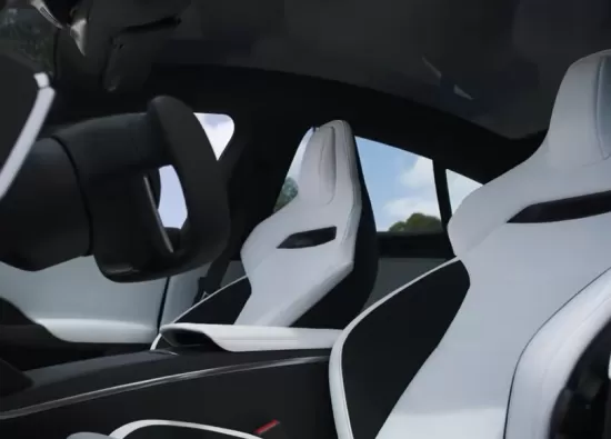 Tesla Model S Plaid: Получит новые спортивные сиденья для улучшенной поддержки и безопасности
