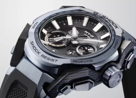 Casio MTG-B4000: ударопрочные карбоновые часы, созданные с помощью искусственного интеллекта