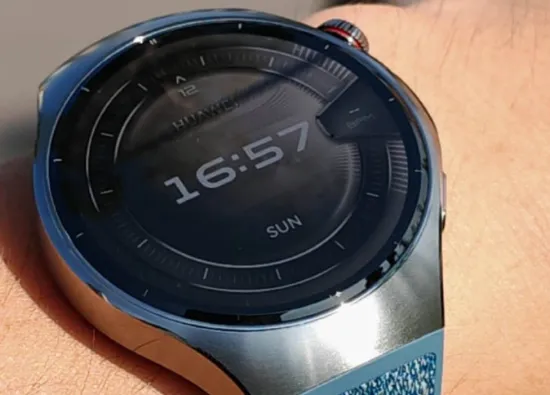 Huawei Watch 5 и MatePad 11.5 получили свежие версии HarmonyOS: изменения и улучшения